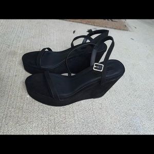 platform black strappy sandals